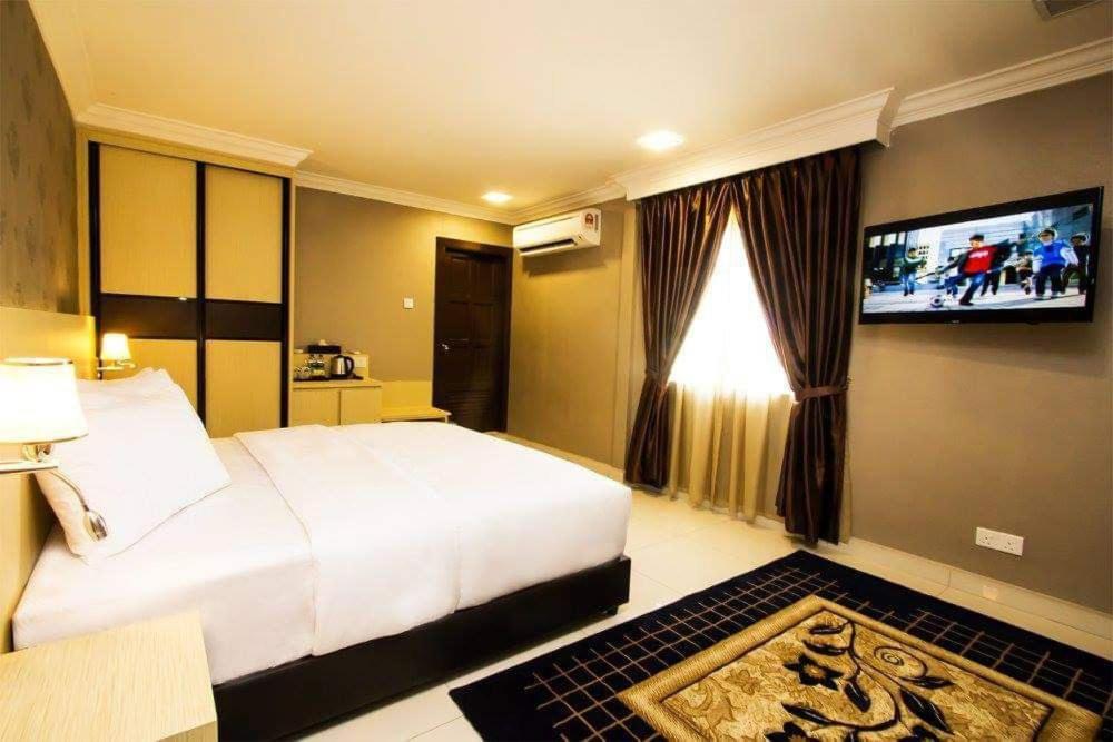 New Kesuma Villa Exclusive Stay Parit Raja Exteriör bild